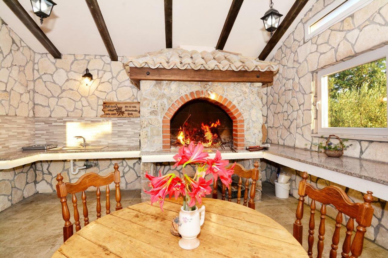 Stone House Vodice Exterior foto